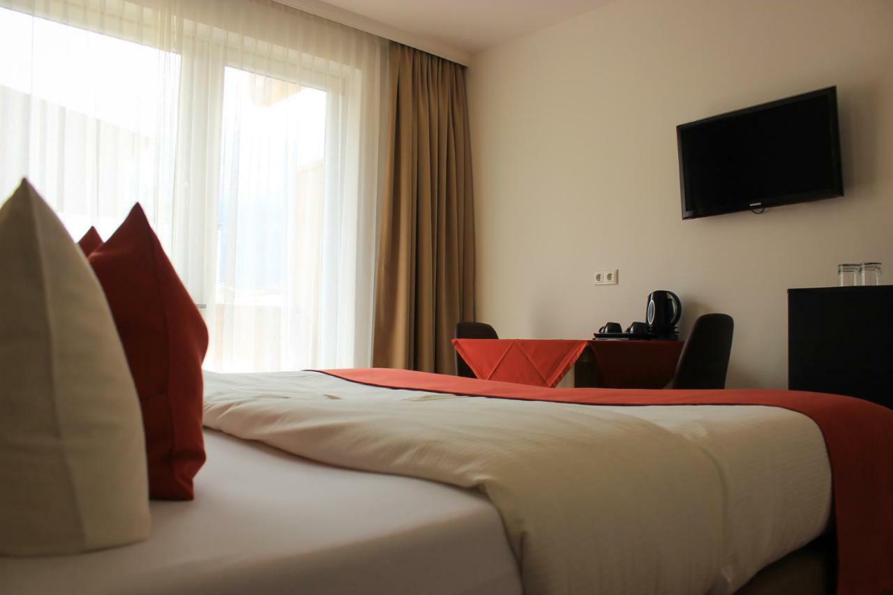 Hotel Alpenland Wattens Exterior foto